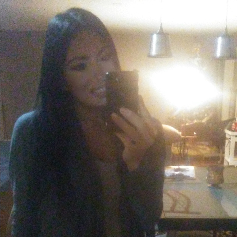 Hi! I’m Denise! Welcome to my closet and Boutique
